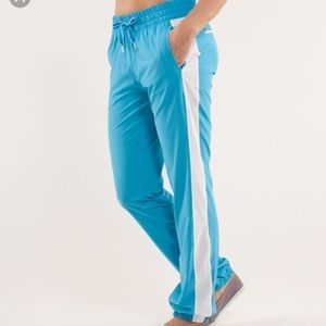 LULULEMON blue track pants size 4